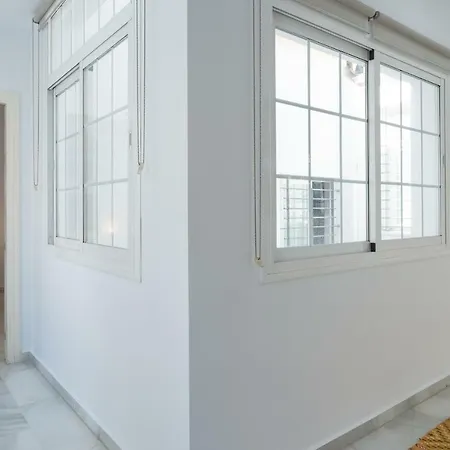 Ml3c-marble Penthouse-prime Location-high Ceilings *
